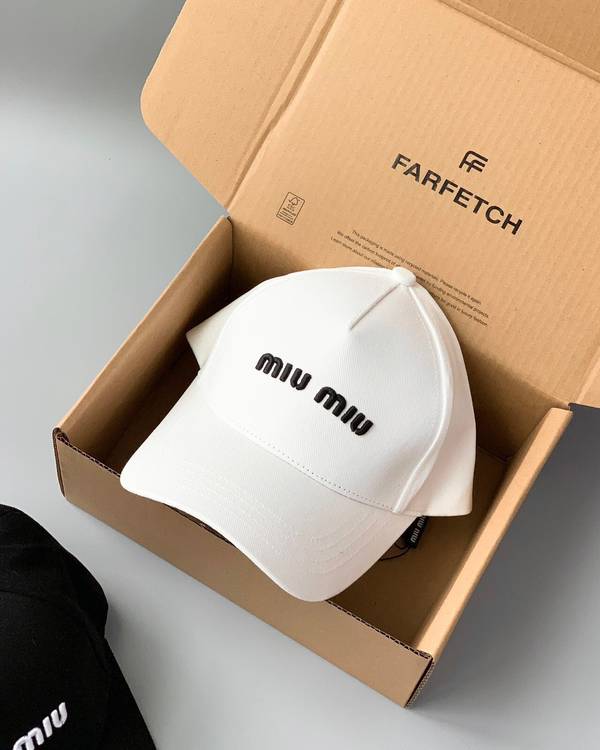 Miu Miu Hat MUH00202